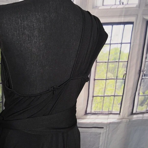 SHEIN Black One-Shoulder Dress With Pockets - Picture 4 of 6